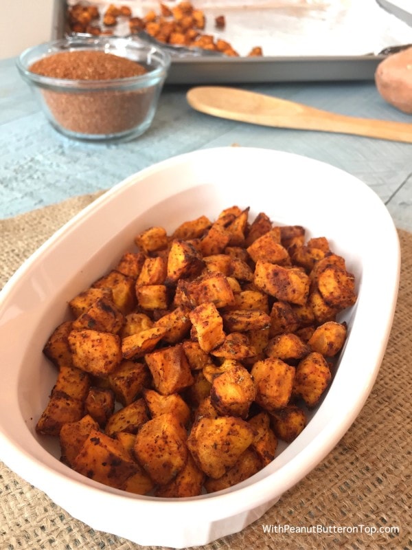 Easy Roasted Sweet Potato Bites | www.withpeanutbutterontop.com