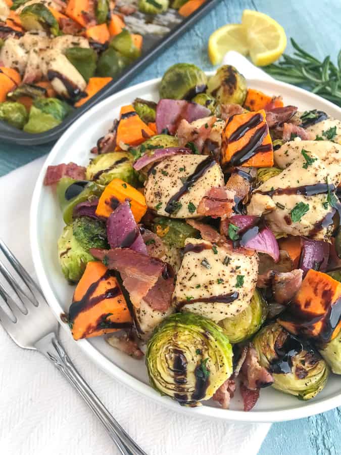 Sheet Pan Lemon Balsamic Chicken and Vegetables - a super simple recipe full of flavor and vegetables! Comes together in 35 minutes or less! Perfect for meal prep, lunches, or if you're simply looking to change up your eating routine! #mealprep #sheetpan #sheetpanrecipes #healthy | https://withpeanutbutterontop.com