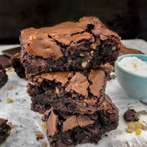 Frosted Brownies With Walnuts | Recipe | Baking, Chocolate desserts, Brownie  frosting